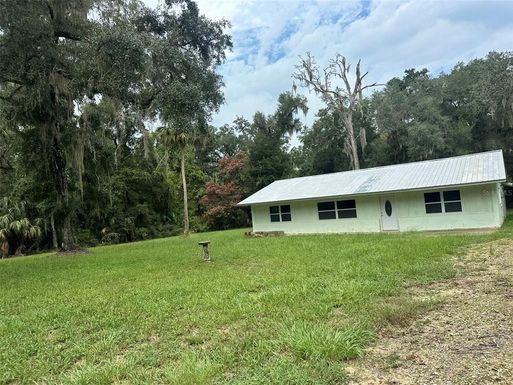 4579 N LENETHE POINT