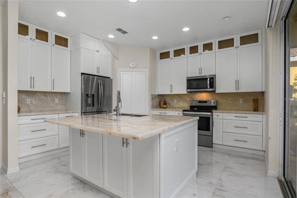 10125 N GOLDEN ELM DRIVE