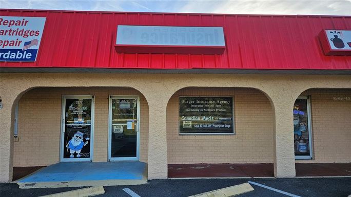 3279 S SUNCOAST BOULEVARD