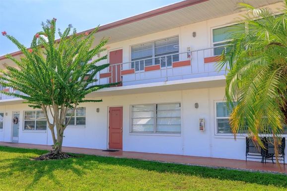 2050 58TH AVENUE N UNIT 25