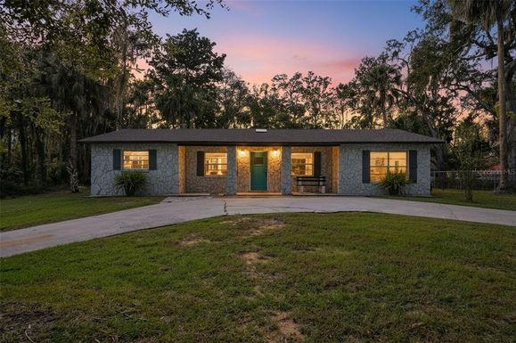 1144 N MIDIRON POINT