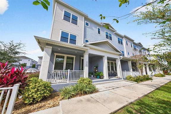 427 DIAMOND DOVE COVE