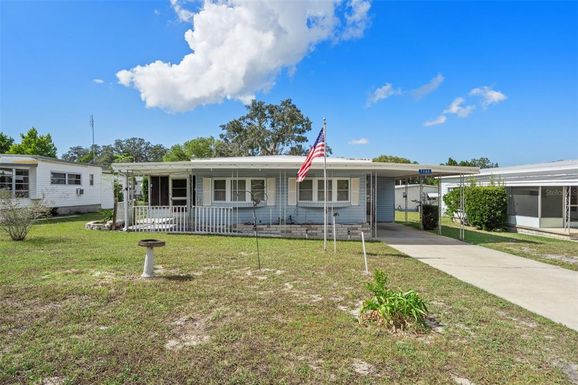 7162 FAIRLANE AVENUE