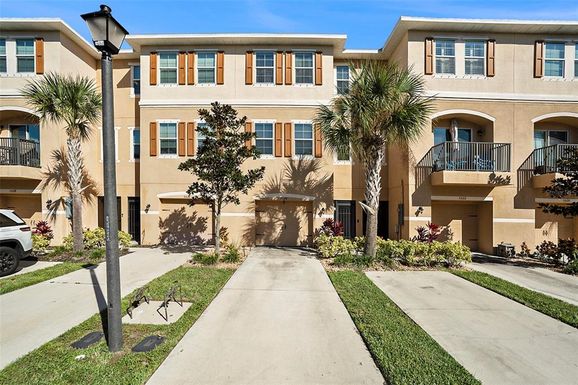 5524 YELLOWFIN COURT