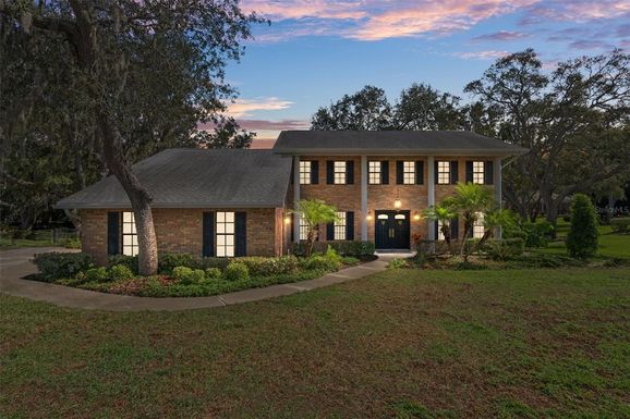 18706 GOLDEN HAWK COURT