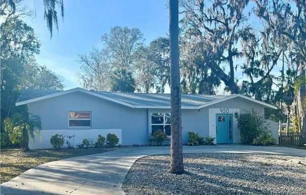 950 N GARDENVIEW TERRACE