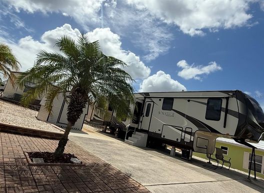 251 PATTERSON ROAD UNIT F5