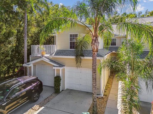 1627 HAMMOCKS AVENUE