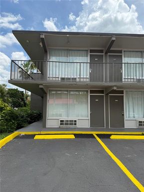 5020 W IRLO BRONSON MEMORIAL HIGHWAY UNIT 262