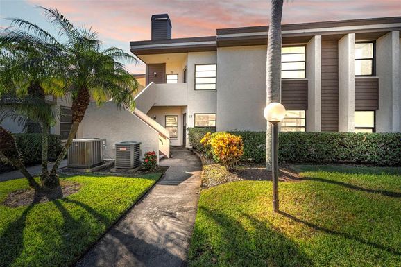 2850 COUNTRYBROOK DRIVE UNIT 13