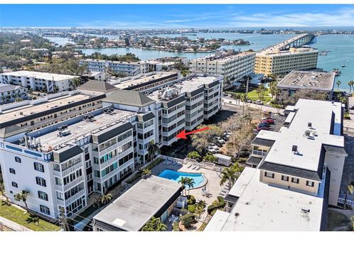 139 BLUFF VIEW DRIVE UNIT 105