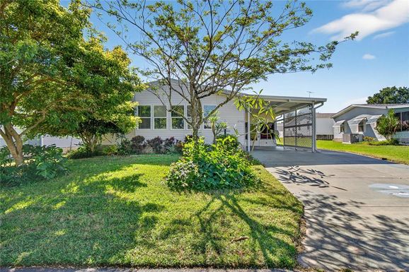 6502 OAK HAMMOCK LANE