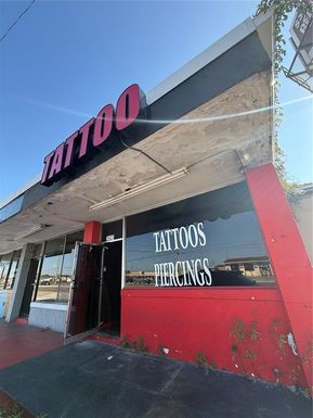 2607 N PINE HILLS ROAD