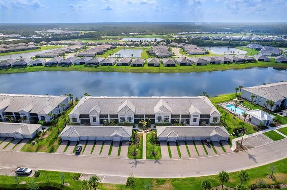 14214 HERITAGE LANDING BOULEVARD UNIT 817