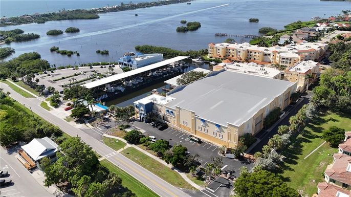 570 BLACKBURN POINT ROAD UNIT 2