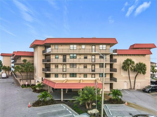 17580 GULF BOULEVARD UNIT 219