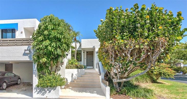 829 BAYPORT WAY UNIT 829