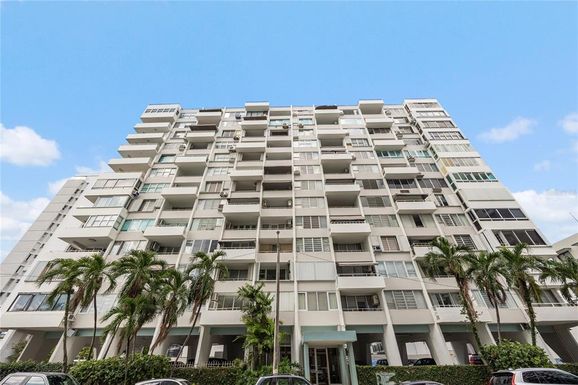 14 CALLE MARSEILLES UNIT 3D