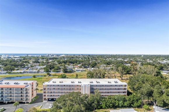 9510 HARBOR GREENS WAY UNIT 305