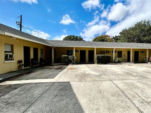 3755 SCENIC HWY N UNIT 4