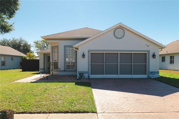 7044 WOODHALL AVENUE