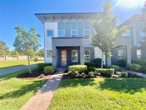 7206 CARRICKBEND LANE