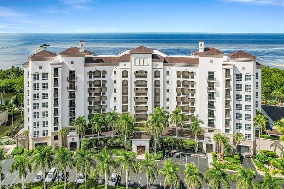 3329 SUNSET KEY CIRCLE UNIT 203