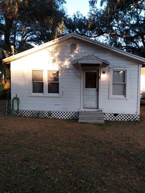 1880 N VIRGINIA AVENUE