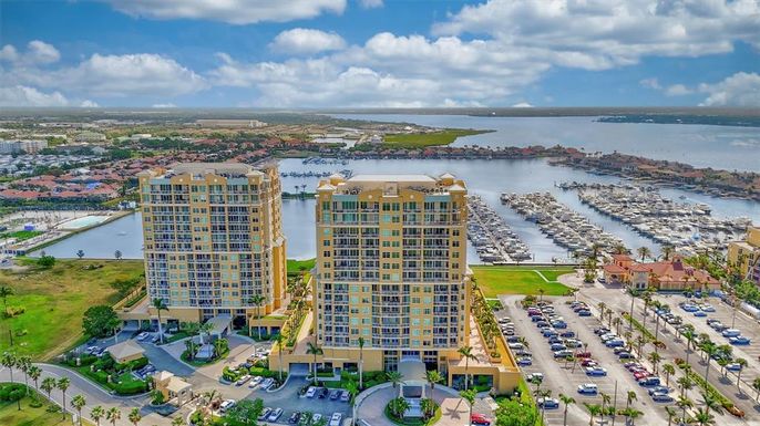 130 RIVIERA DUNES WAY UNIT PH202