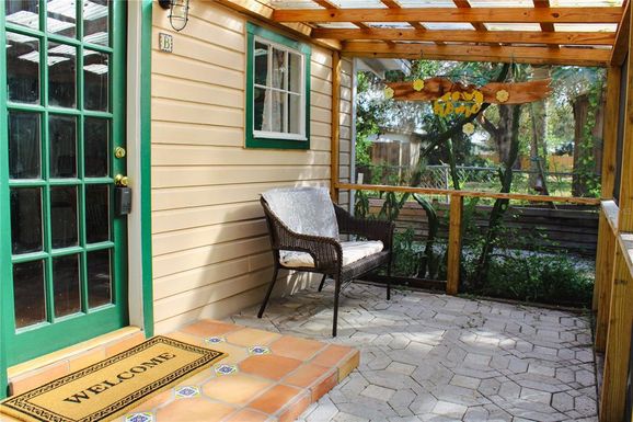 4225 OLD BRADENTON ROAD UNIT C