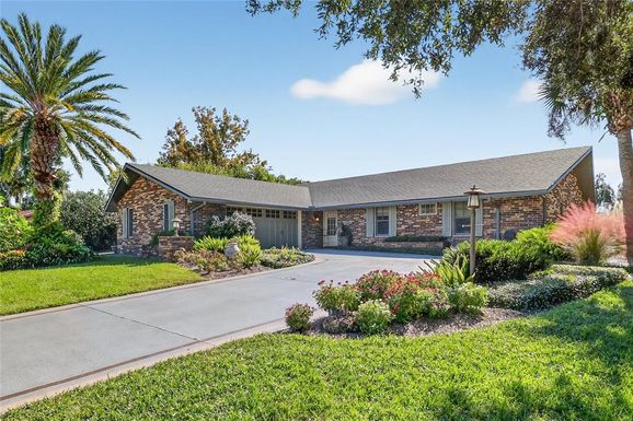 5426 TWIN PALMS ROAD