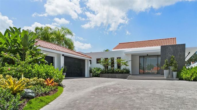 138 DORADO BEACH EAST STREET