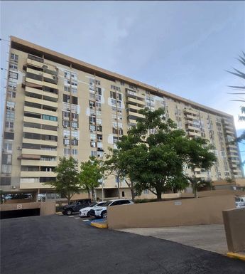 . CALLE ANDALUCIA UNIT 517