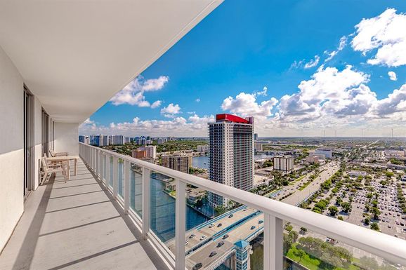 4010 S OCEAN DR UNIT R2404
