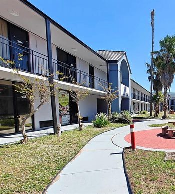 8421 S ORANGE BLOSSOM TRAIL UNIT 141