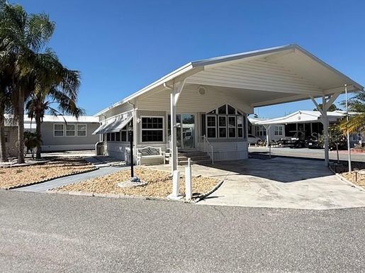 362 CITRUS RIDGE DRIVE