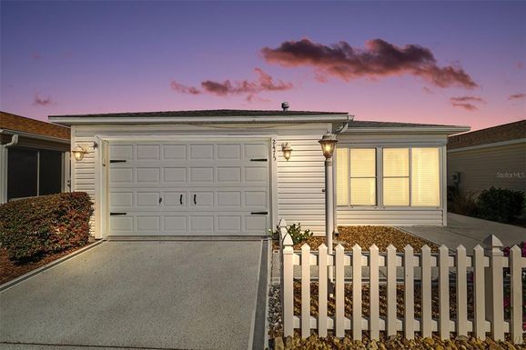 2475 LAUREL BAY LANE