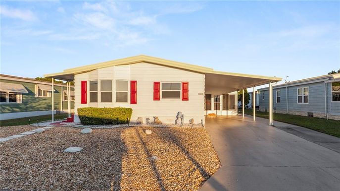 5027 FOREST CREST DRIVE