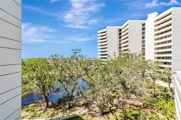 5940 PELICAN BAY PLAZA S UNIT 504