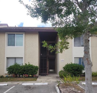 2707 HIDDEN LAKE BOULEVARD UNIT D