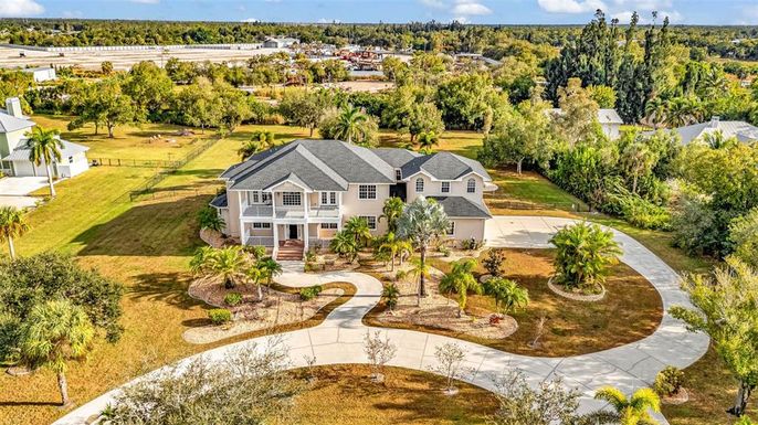 5595 RIVERSIDE DRIVE