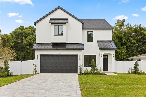 2027 E HARDING STREET