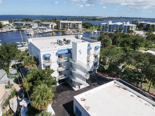 1208 RIVER DRIVE UNIT 401