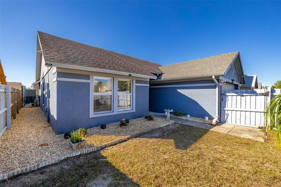 3045 BLOOMSBURY DRIVE