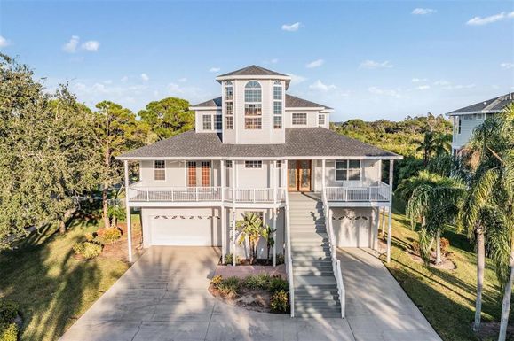 921 POINT SEASIDE DRIVE