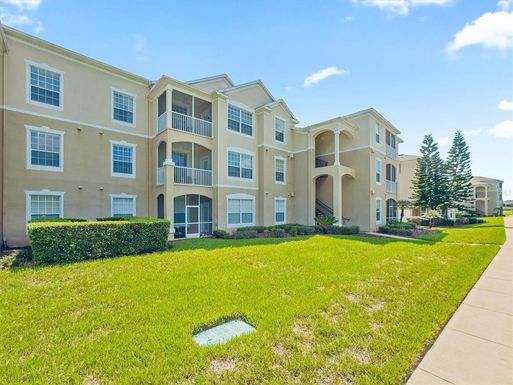 2304 SILVER PALM DRIVE UNIT 205