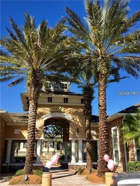 10112 COURTNEY PALMS BOULEVARD UNIT 201