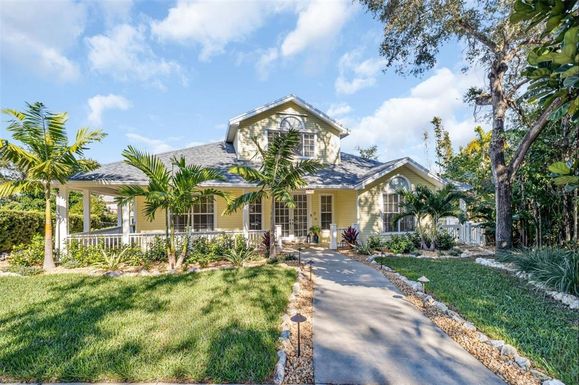 266 FLORIDA BOULEVARD