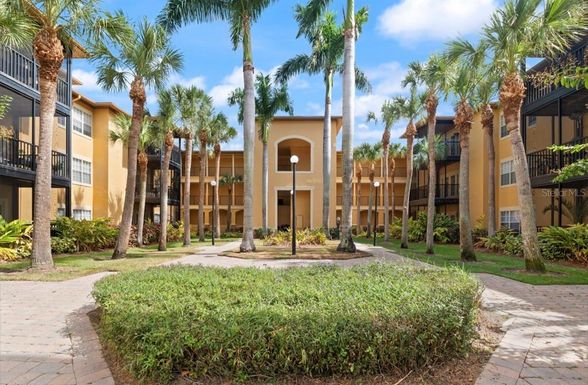 4333 BAYSIDE VILLAGE DRIVE UNIT 312