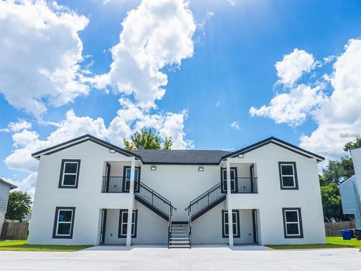 1725 CRYSTAL GROVE DRIVE UNIT 1727